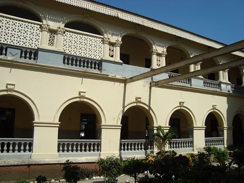 Allidina Visram School in Mombasa